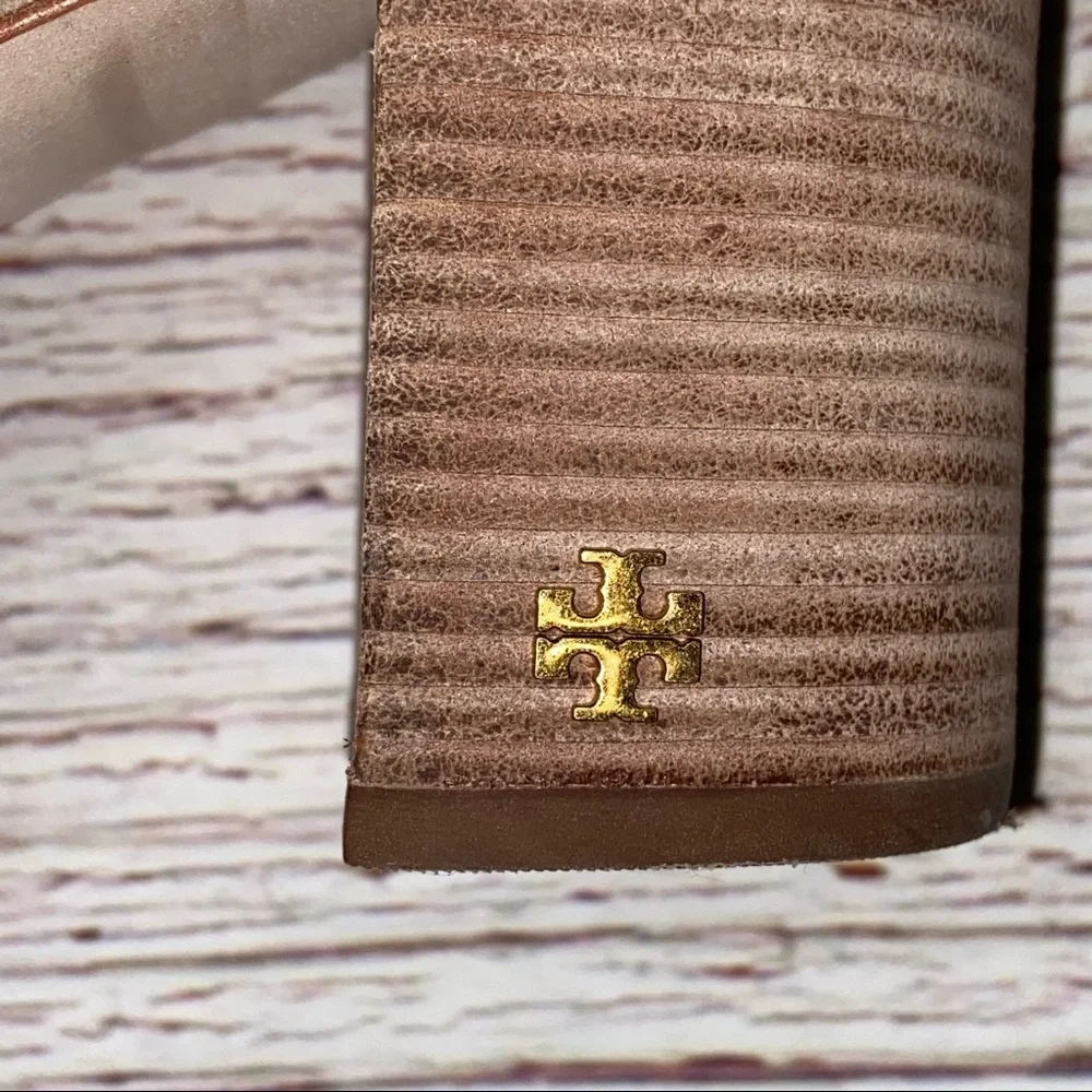 Tory Burch Brooke Ankle Bootie in Beige Suede Sz 10